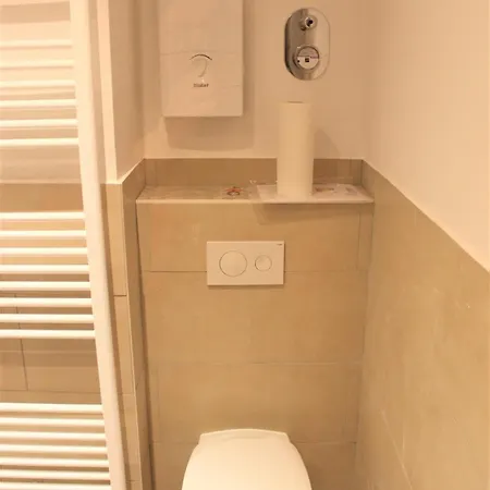 Rubinhaus Fuer Dich Allein! * سولينجين