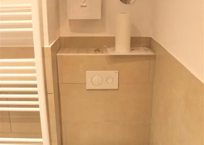 Rubinhaus Fuer Dich Allein! * Solingen